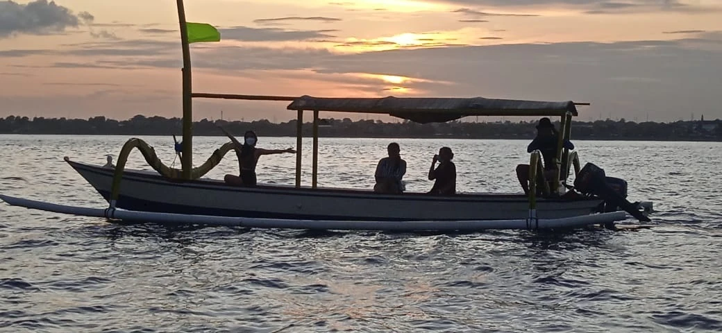 bali traditional fishing boat