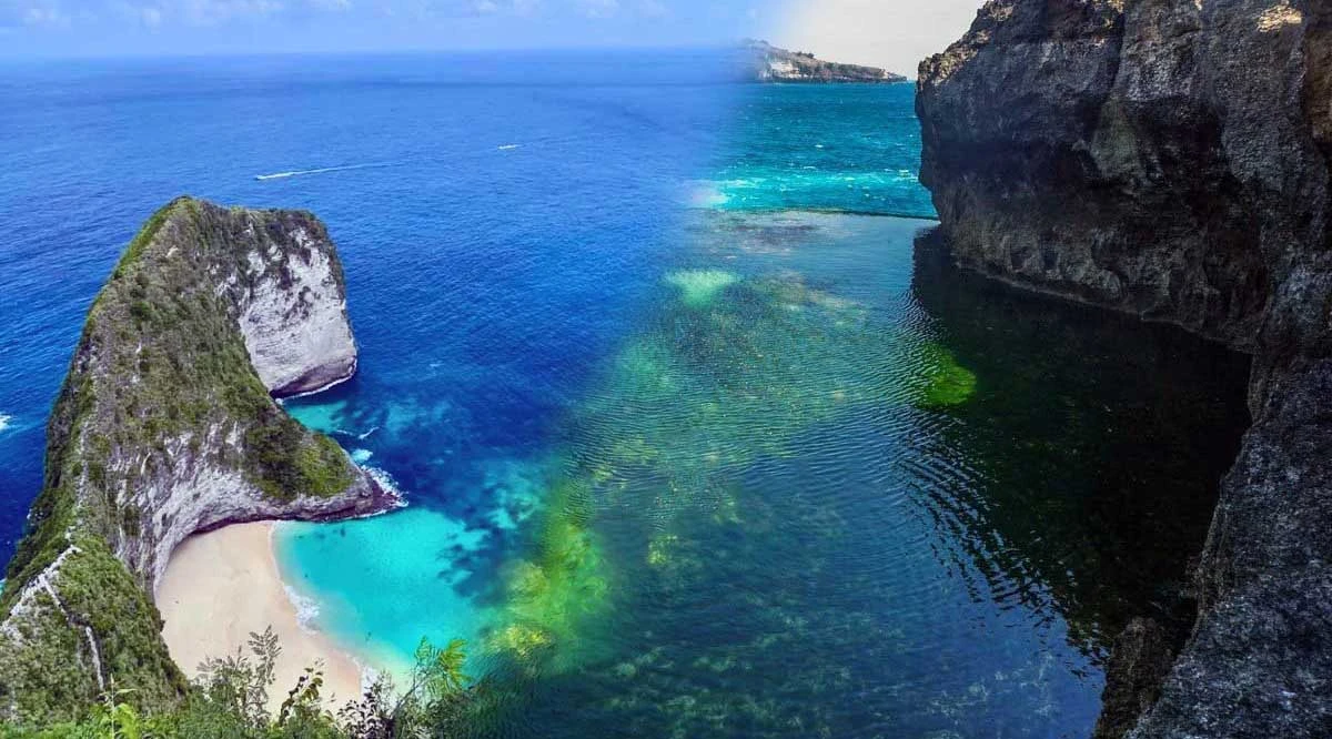 iconic lanscape of nusa penida island