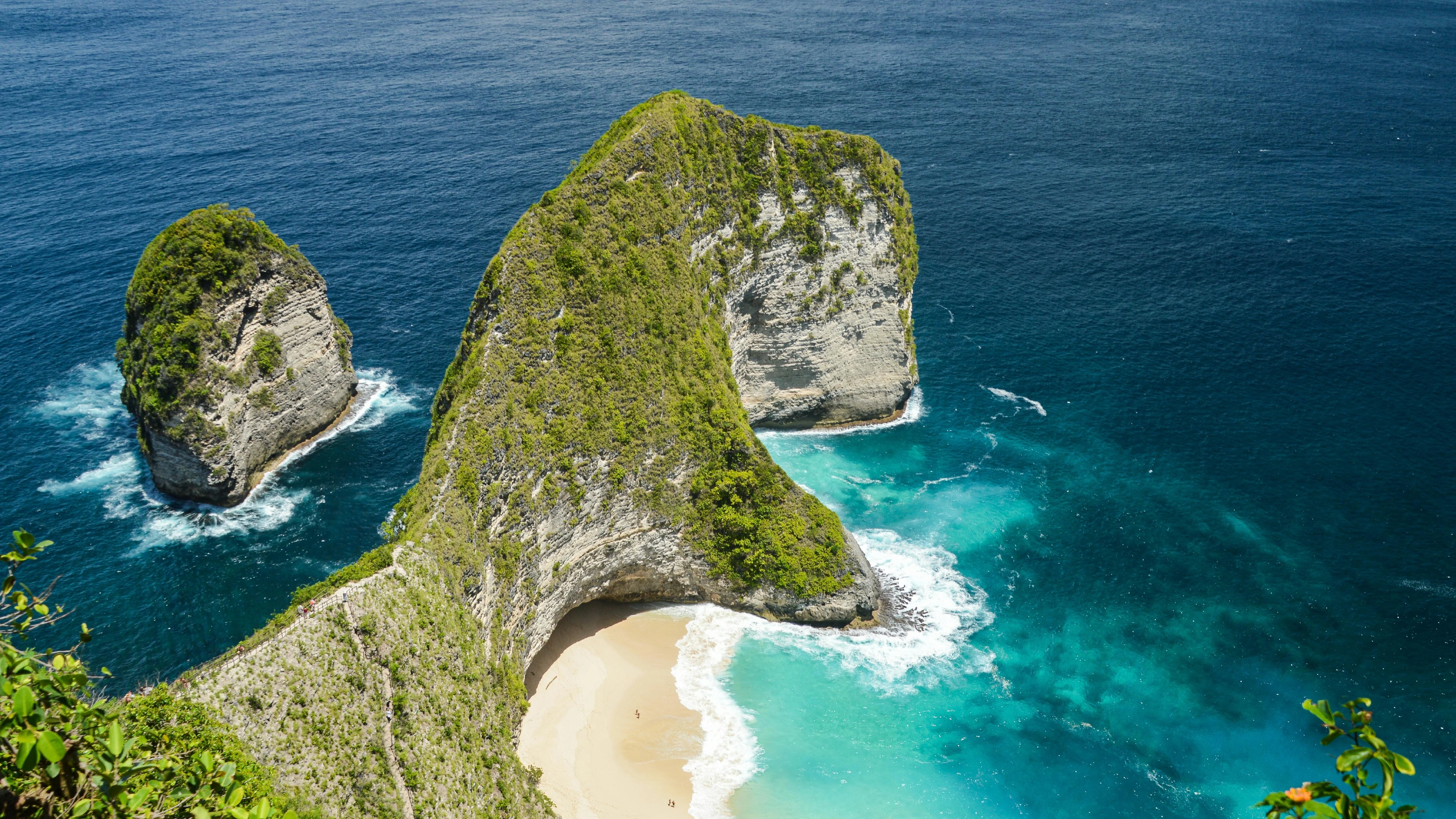 kelingking beach