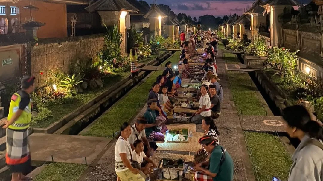 dinner in penglipuran