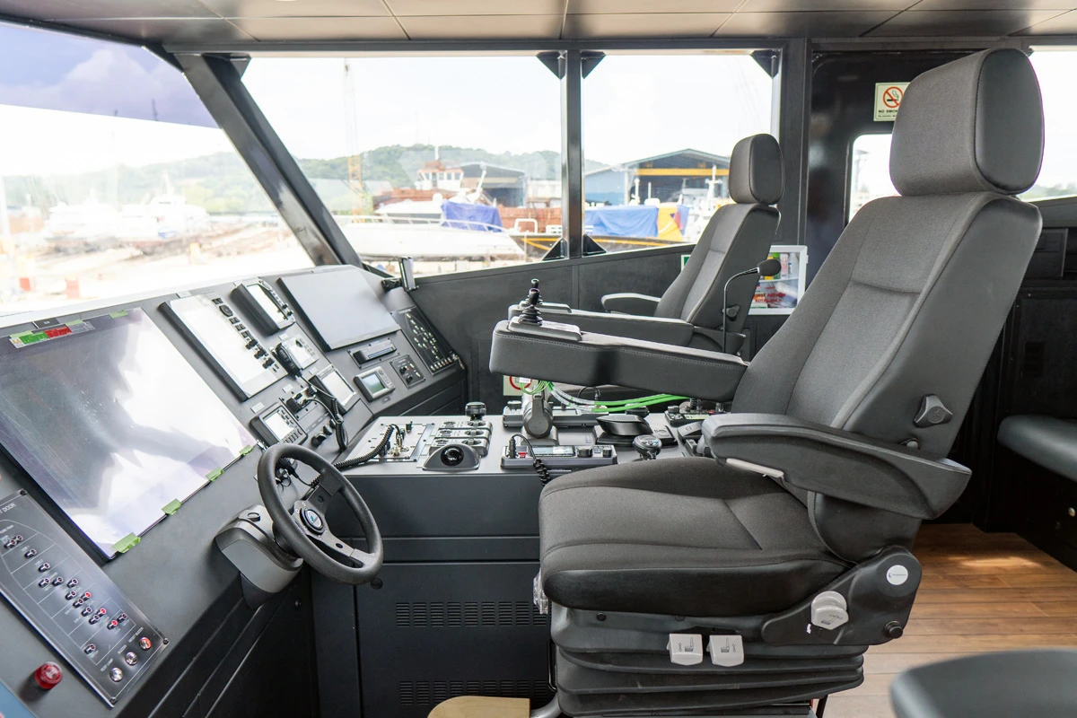 eka jaya fast ferry navigation system