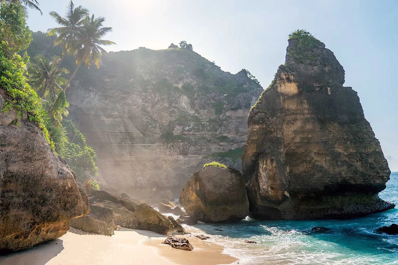 diamond beach nusa penida island