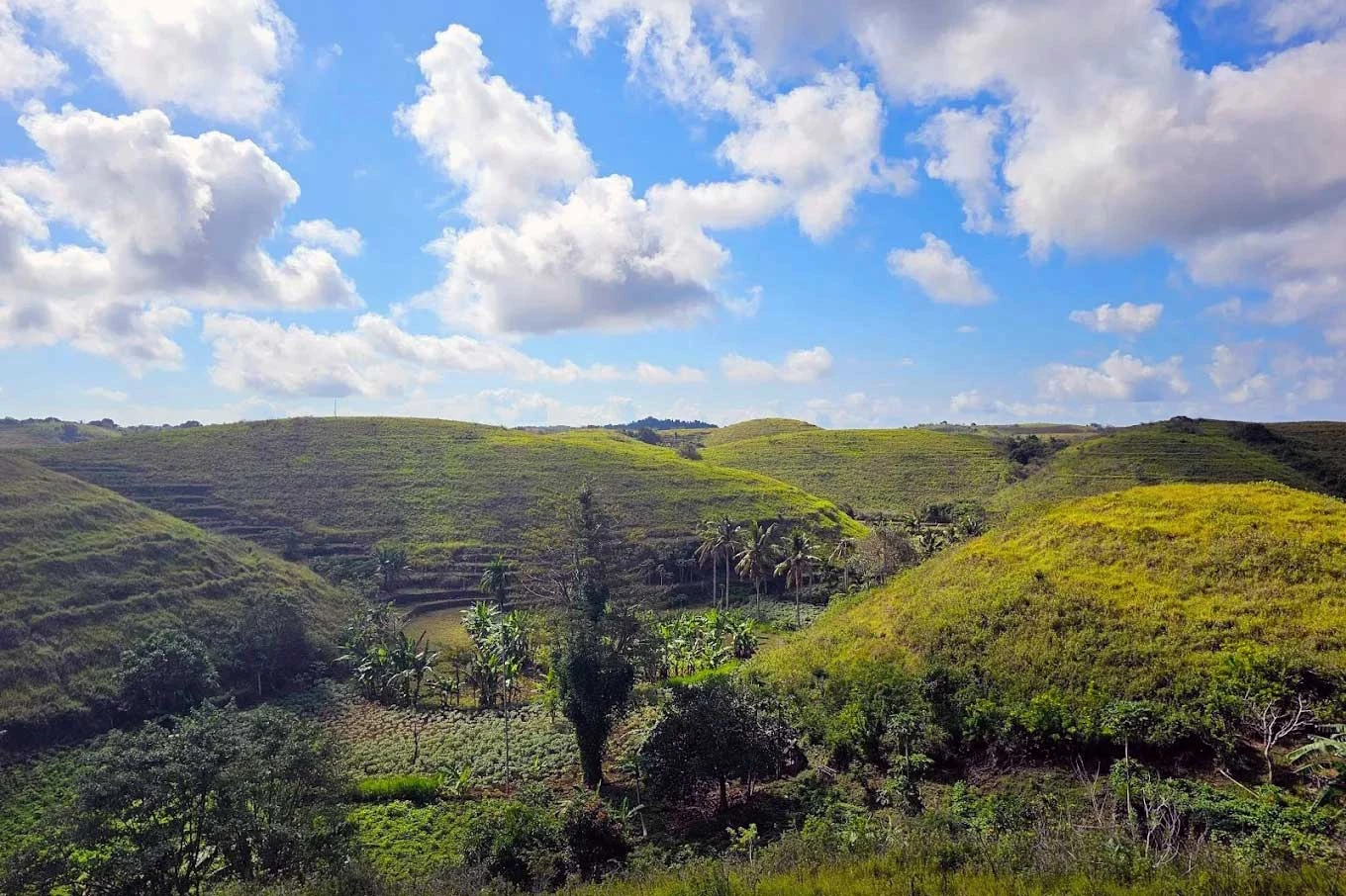 teletubbies hill nusa penida island