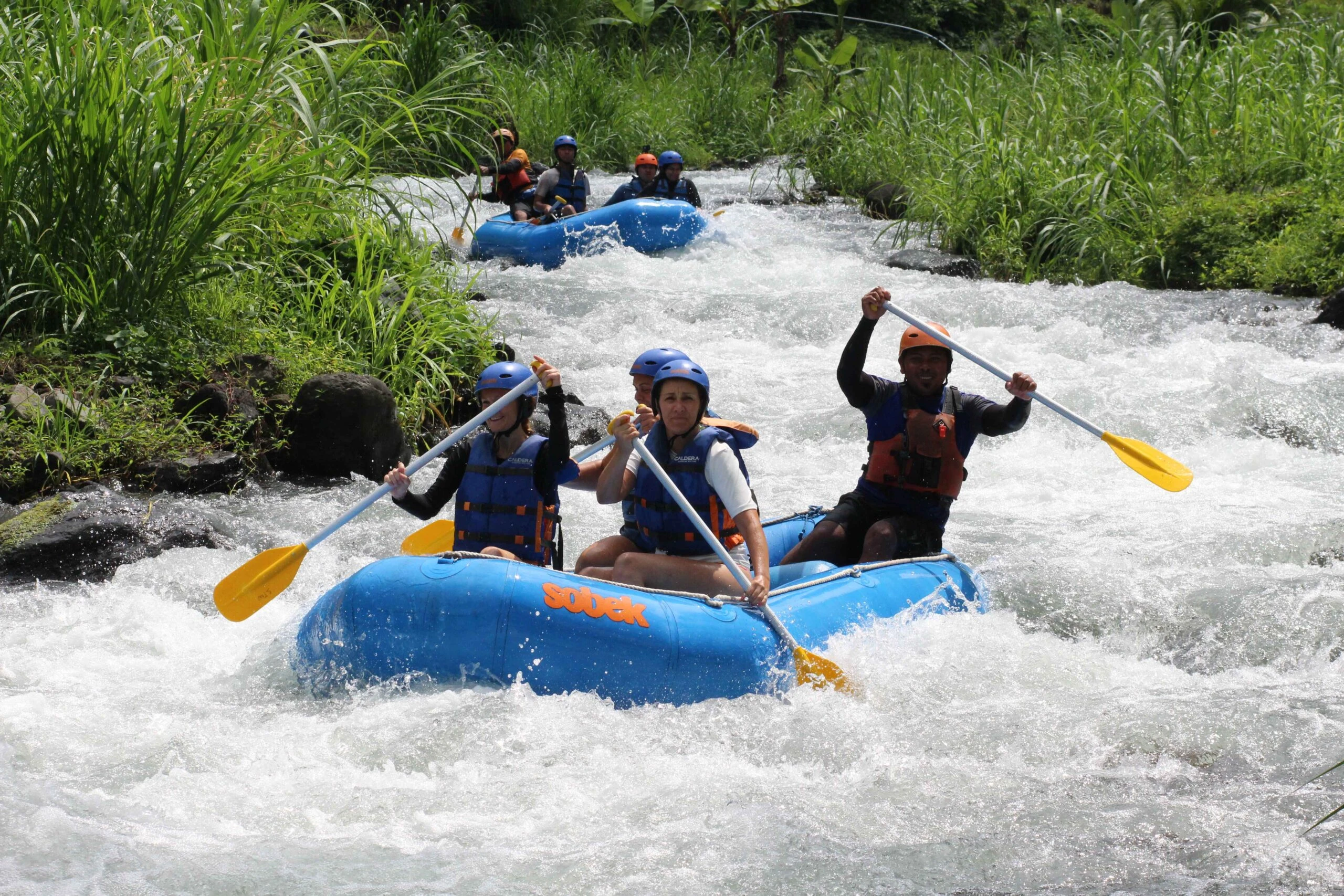 telaga waja river world rafting class