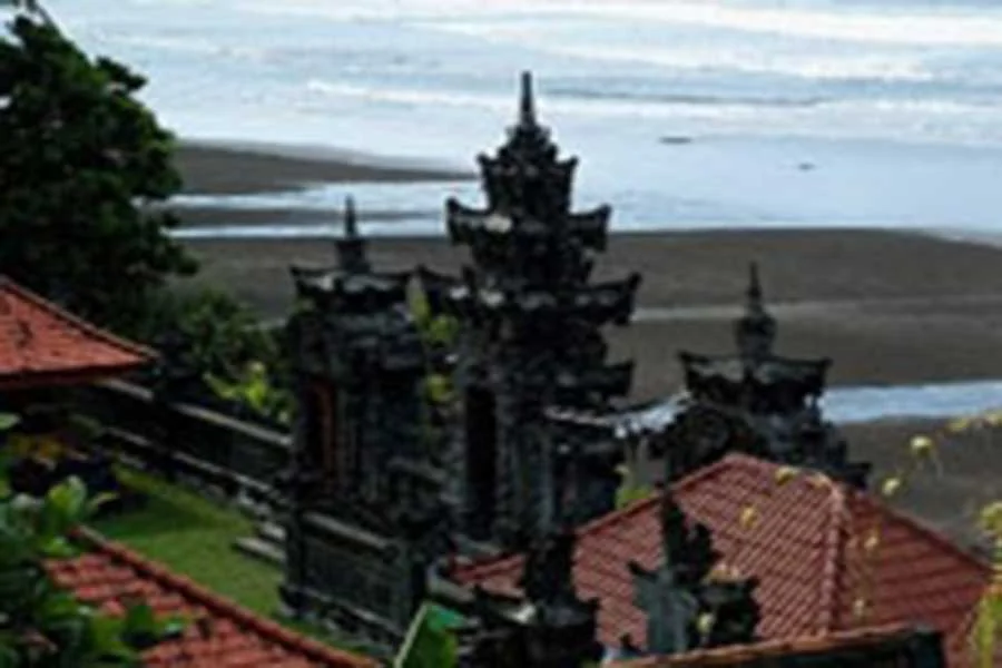 rambut siwi, beach temple, bali