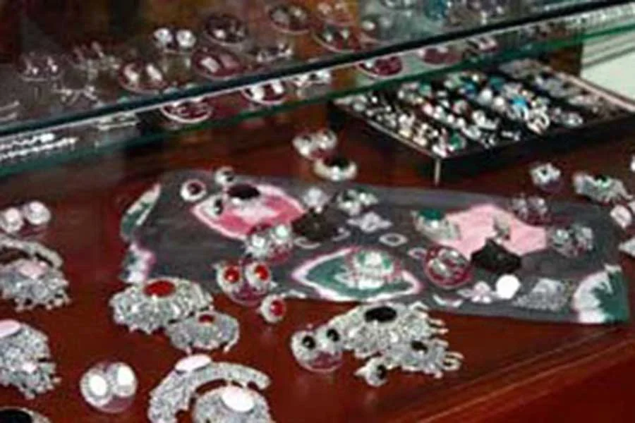 celuk village, celuk, sightseeing bali, visiting bali