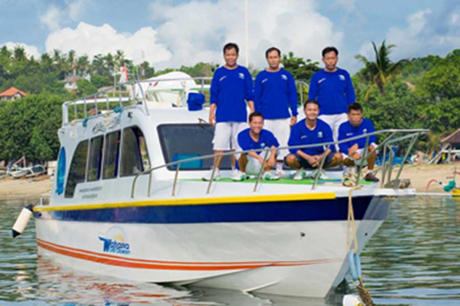wahana gili ocean, fast boat, boat crew