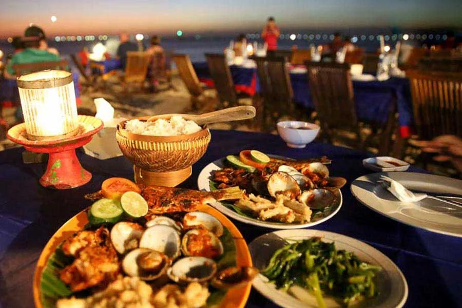 delicious seafood dinner, jimbaran bay